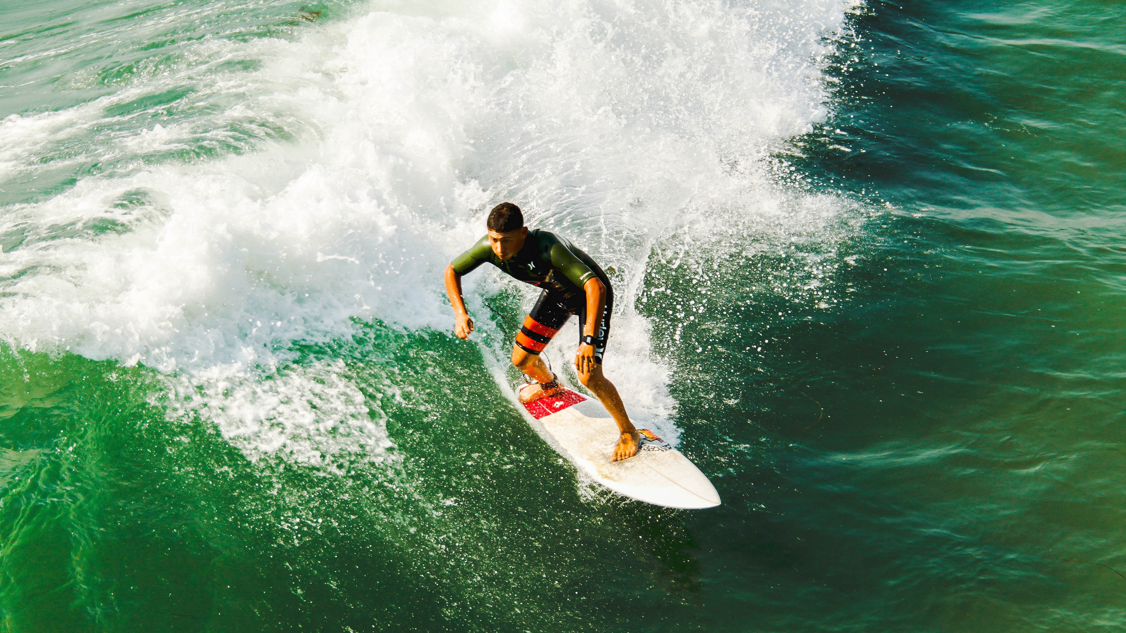 全锦赛最新形势:北京国安高居榜首,切尔西强势追赶,冠军归属成迷